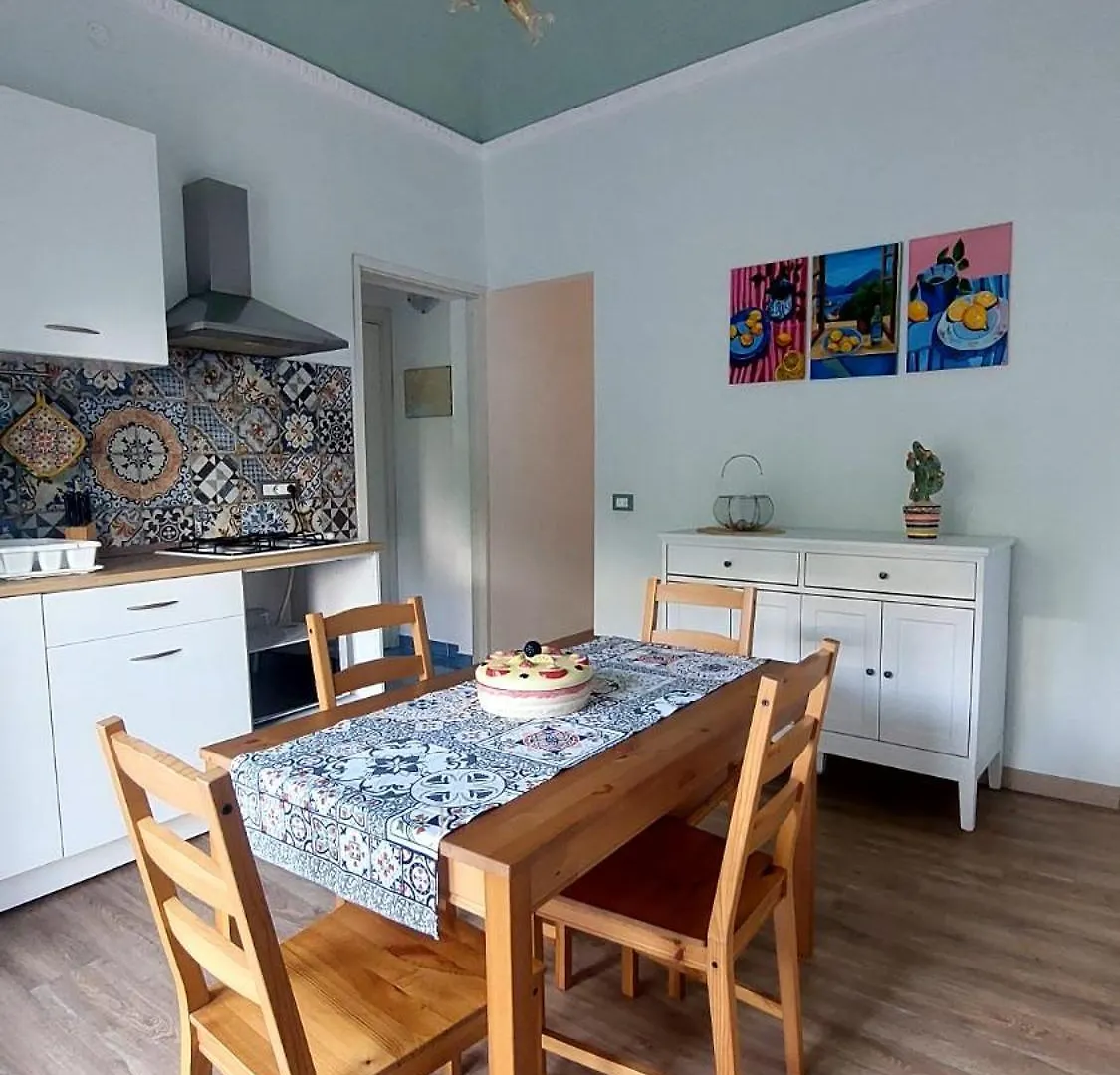 Apartamento Elenahouse Alla Kalsa Palermo Itália