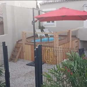 Charmante Maison De Village Au Centre De Hébergement de vacances Mouries