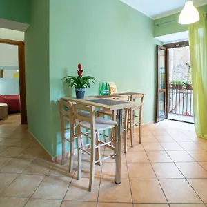 Apartament Happie Casa Il Capo & La Cattedrale, Palermo